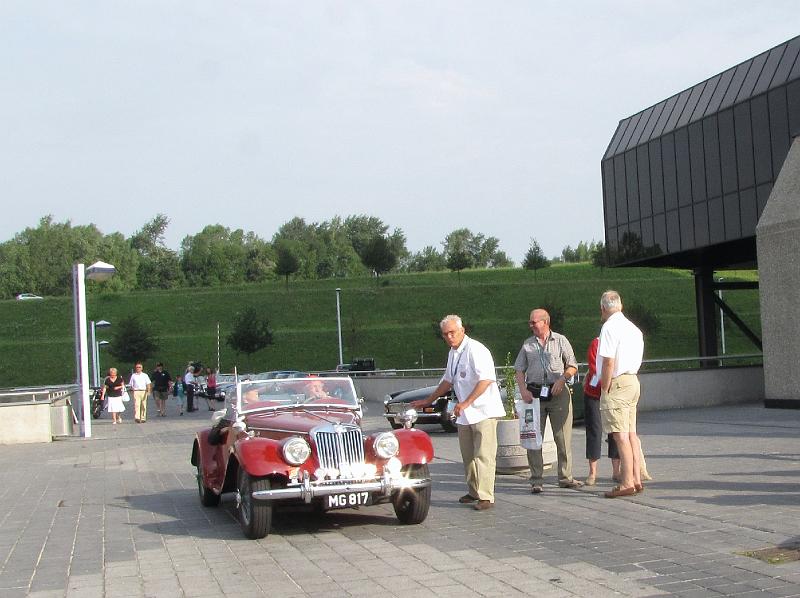 MG DAY 2010, georganiseerd  door MG Club Belgique Sud (14).JPG